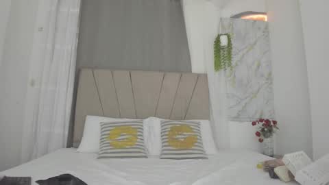 Snapshot of lady_miss___ chatting on 02-10-26, 12:31 lady_miss___ online show from 02-10-26, 12:31