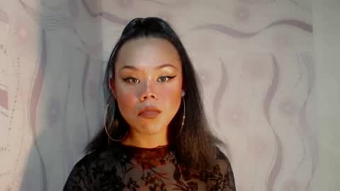 lady_shane26 online show from 05-22-26, 09:20
