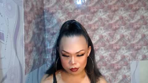 lady_shane26 online show from 06-06-26, 11:37