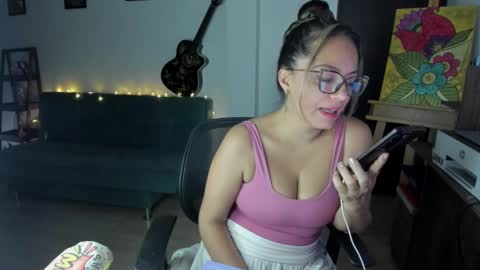 Snapshot of lady_sophie01 chatting on 10-04-25, 06:39 Sophie online show from 10-04-25, 06:39