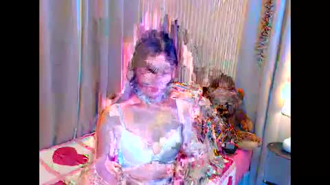 Snapshot of lady_trix000 chatting on 02-06-26, 10:13 Trix online show from 02-06-26, 10:13