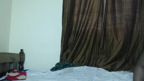 Maya online show from 02-10-25, 10:20