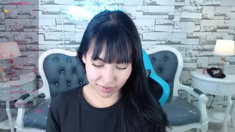 Lady Violet Bridgerton online show from 12-10-24, 11:19