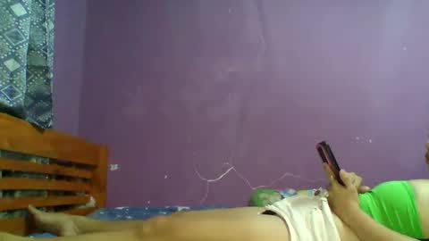 Snapshot of lady_yours69xx chatting on 05-15-26, 10:39 corz online show from 05-15-26, 10:39