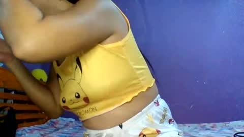 Snapshot of lady_yours69xx chatting on 06-14-26, 07:16 corz online show from 06-14-26, 07:16