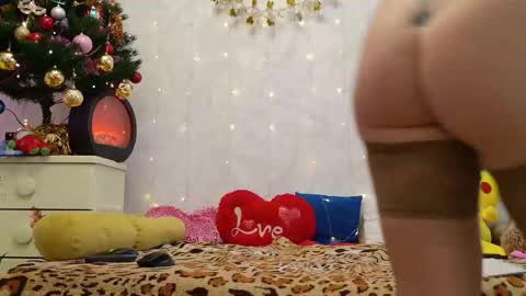 Sima Ladybigsmile online show from 01-07-26, 05:43