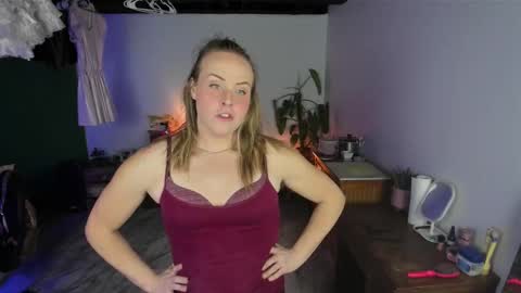 Snapshot of ladyboyhomemaker chatting on 02-18-26, 10:44 ladyboyhomemaker online show from 02-18-26, 10:44