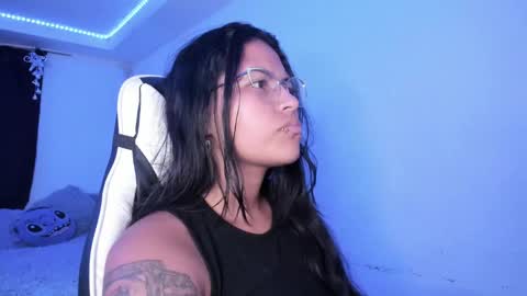  Lady  online show from 01-15-25, 05:50