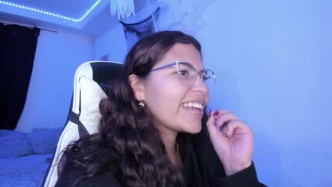  Lady  online show from 10-14-25, 03:07