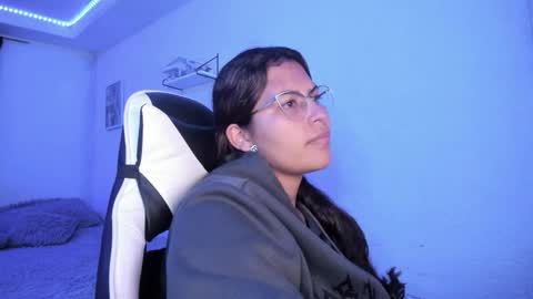  Lady  online show from 02-20-26, 01:57