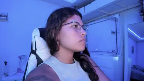  Lady  online show from 04-14-26, 03:01