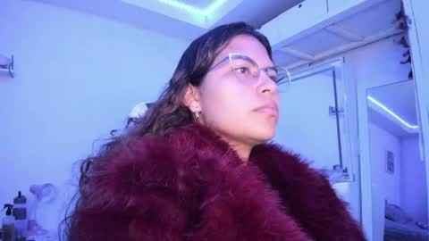  Lady  online show from 06-02-26, 01:51