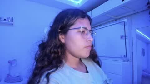 Snapshot of ladybrown_16 chatting on 07-01-26, 05:31 Lady online show from 07-01-26, 05:31