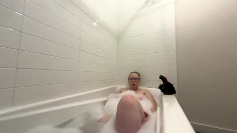 LadyCherieLynn online show from 01-07-26, 04:42