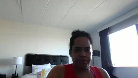 Stephanie online show from 02-26-25, 04:56