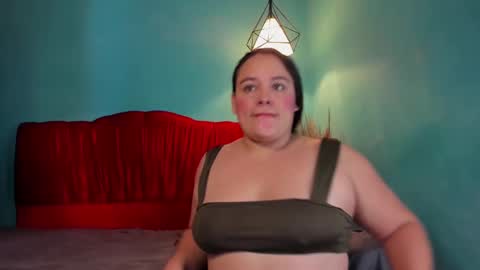 Katalina y adrian online show from 02-11-25, 07:27