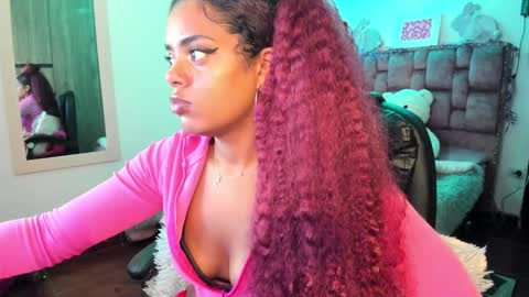 leidy daniela online show from 12-17-24, 08:01