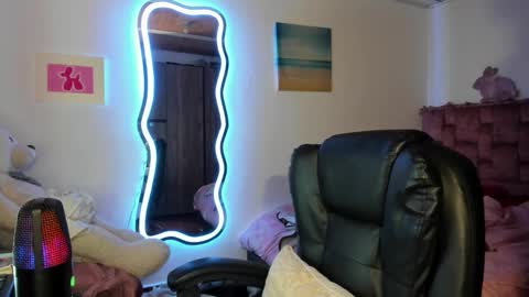 leidy daniela online show from 03-03-25, 07:43