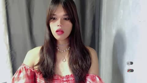 Snapshot of ladyelegant_ chatting on 12-04-24, 09:35 Cristine online show from 12-04-24, 09:35