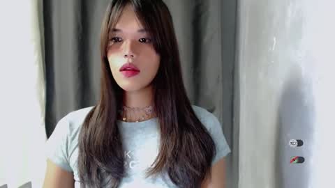 Snapshot of ladyelegant_ chatting on 12-10-24, 10:37 Cristine online show from 12-10-24, 10:37