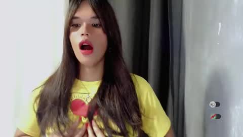 Snapshot of ladyelegant_ chatting on 12-23-24, 01:08 Cristine online show from 12-23-24, 01:08