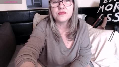 Next Stream online show from 10-16-25, 01:23