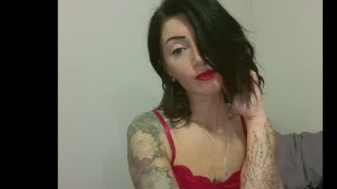 Snapshot of ladylane393 chatting on 04-29-26, 02:37 ladylane393 online show from 04-29-26, 02:37