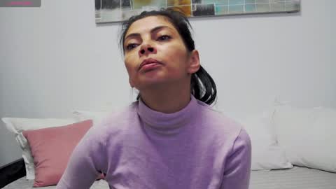 Lia online show from 12-11-24, 04:39