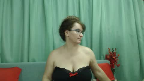 Snapshot of ladymagickiss chatting on 12-07-24, 01:18 Nicole.... online show from 12-07-24, 01:18
