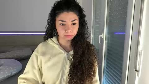 Snapshot of ladymelon13 chatting on 03-19-26, 08:51 ladymelon13 online show from 03-19-26, 08:51