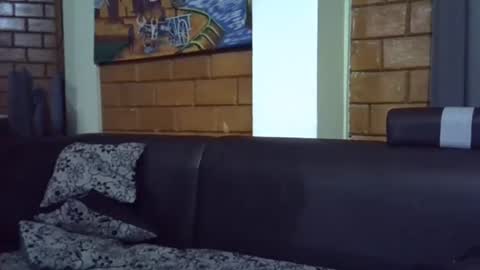Snapshot of ladysarah101 chatting on 01-03-25, 06:03 Sarah Sam online show from 01-03-25, 06:03