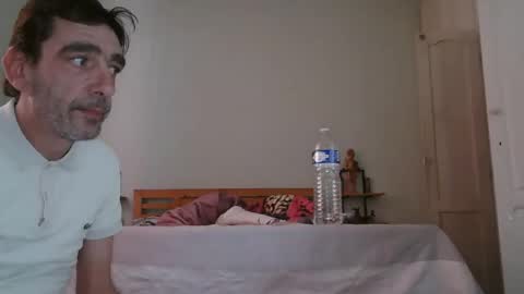 Snapshot of ladysarah101 chatting on 10-04-25, 11:30 Sarah Sam online show from 10-04-25, 11:30