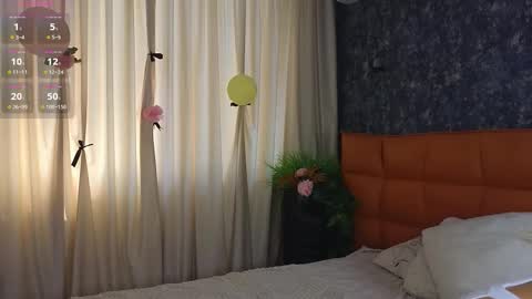 Lilia online show from 09-17-25, 06:48