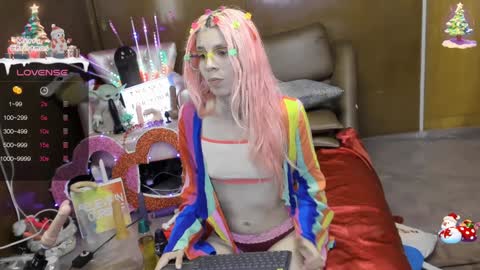 Skinnygirl online show from 01-27-25, 04:20