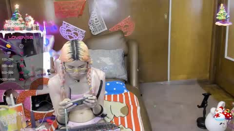 Skinnygirl online show from 02-23-25, 03:45