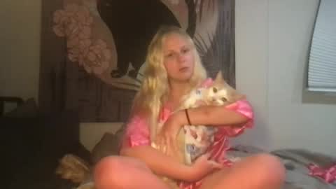 Snapshot of lai_sothick chatting on 06-14-26, 04:14 lai_sothick online show from 06-14-26, 04:14
