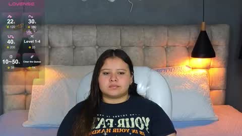    online show from 11-08-25, 10:41