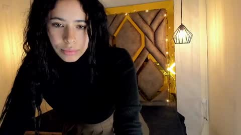 Laia online show from 01-07-25, 06:35