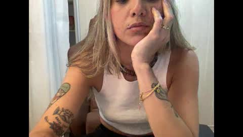 lailayourangel online show from 12-04-25, 11:35