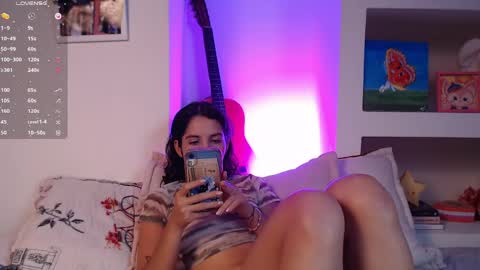 Snapshot of lailypink chatting on 04-14-26, 12:27 samanta online show from 04-14-26, 12:27