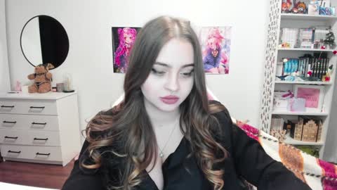 Kira online show from 12-31-24, 08:45