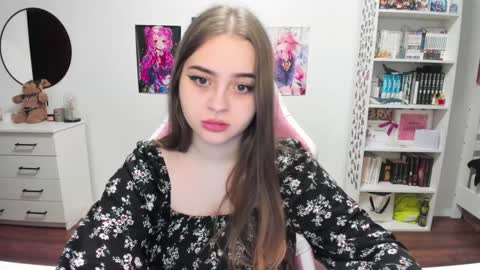 Kira online show from 01-04-25, 09:20