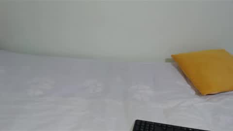 Snapshot of lakeeza chatting on 02-03-25, 02:55 ANNIE online show from 02-03-25, 02:55