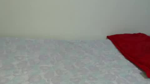 Snapshot of lakeeza chatting on 03-08-25, 05:01 ANNIE online show from 03-08-25, 05:01