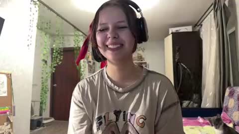 Snapshot of lakenyagarmany chatting on 06-14-26, 07:16 Chelsea online show from 06-14-26, 07:16