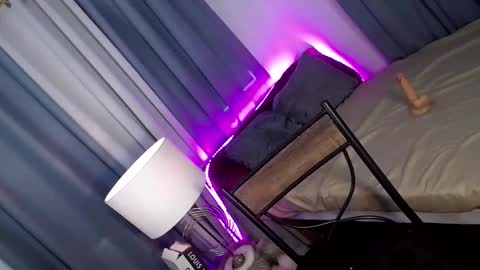 Snapshot of lala_lita chatting on 01-22-25, 02:59 Elle 3 online show from 01-22-25, 02:59