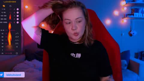 Snapshot of lala_loulou chatting on 12-27-24, 09:11 Nicky online show from 12-27-24, 09:11