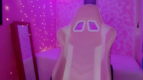 lala Moon online show from 01-08-26, 12:07