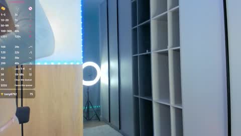 Snapshot of lalajecks chatting on 01-09-26, 08:10 Julia online show from 01-09-26, 08:10