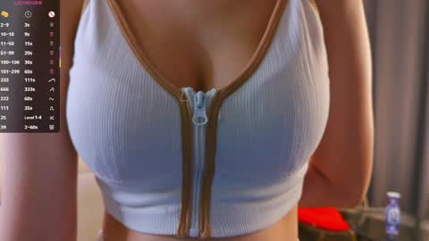 Julia online show from 04-09-26, 08:14